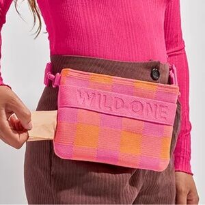 Wild One x Isaac Mizrahi Cosmo Pet Pouch Pink and Orange Crossbody Bag